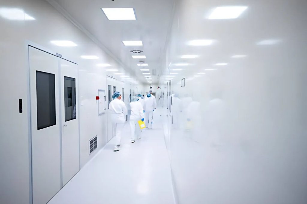 Meeting New Cleanroom Filtration Requirements